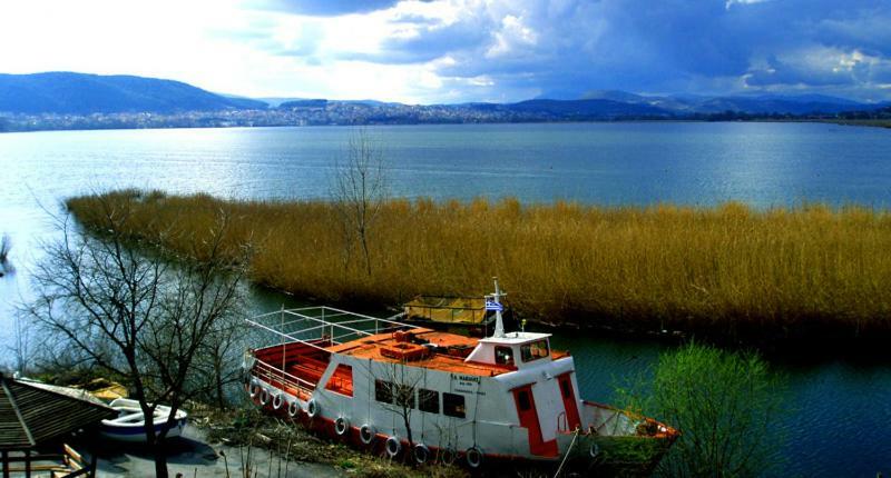 Little Island Resort Nisos Ioanninon Buitenkant foto
