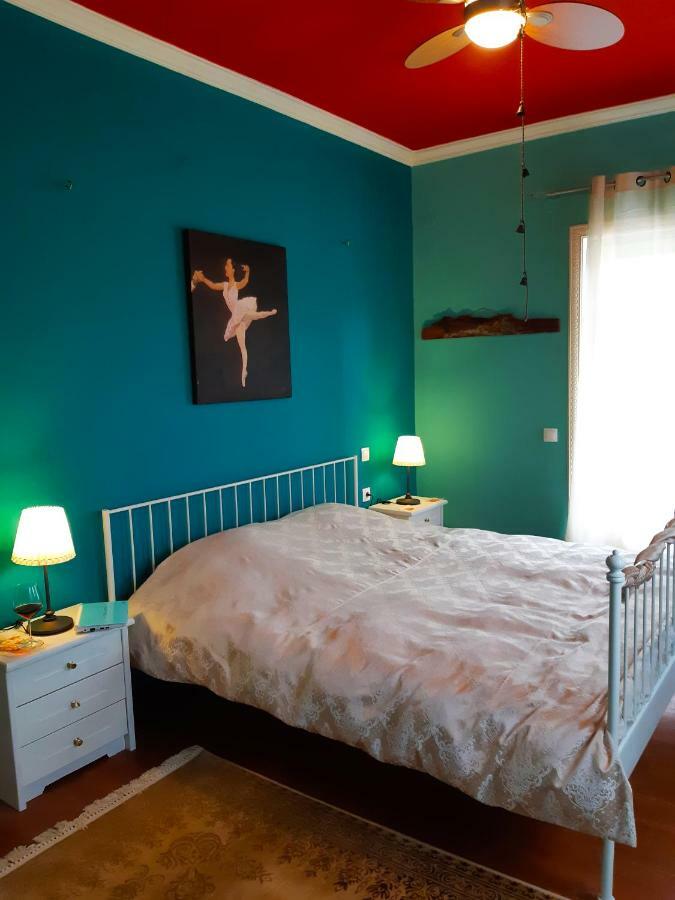 Little Island Resort Nisos Ioanninon Buitenkant foto