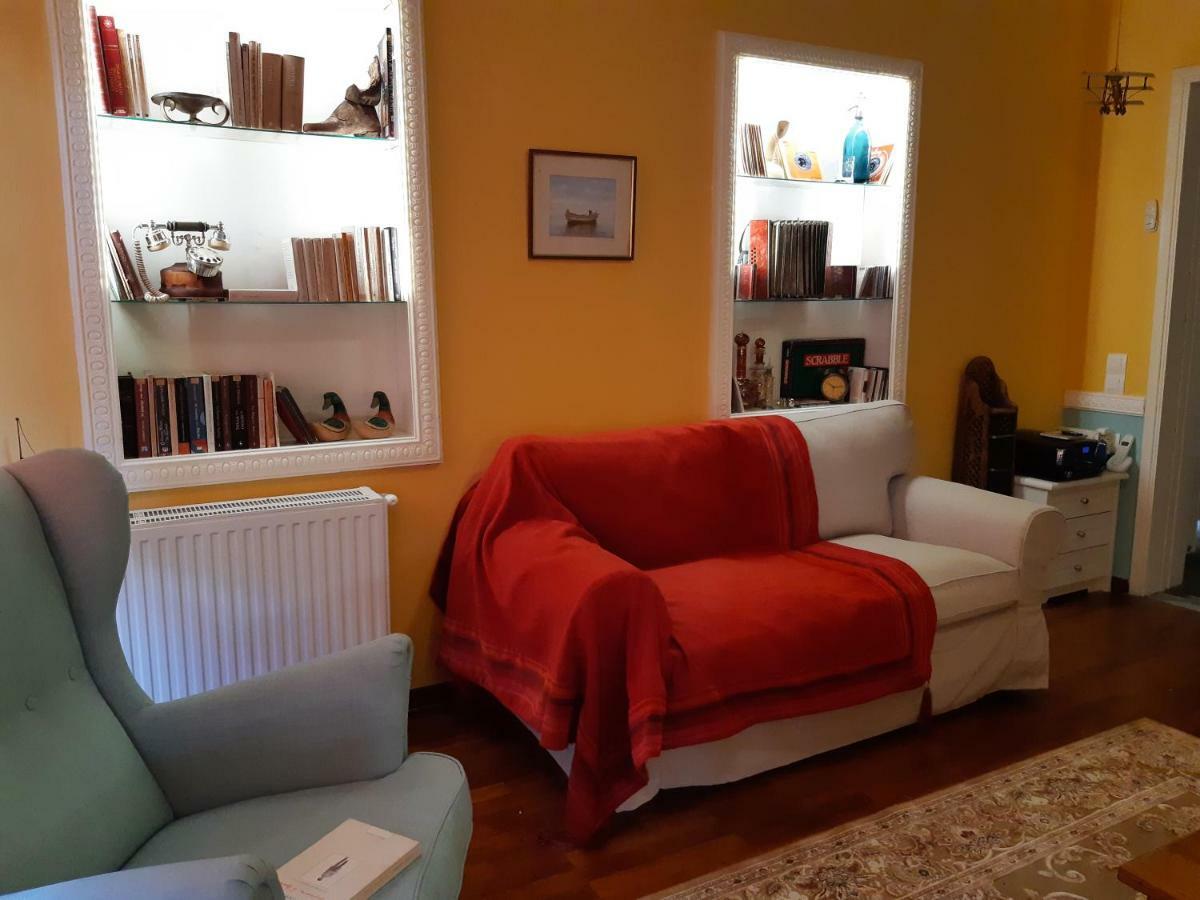 Little Island Resort Nisos Ioanninon Buitenkant foto